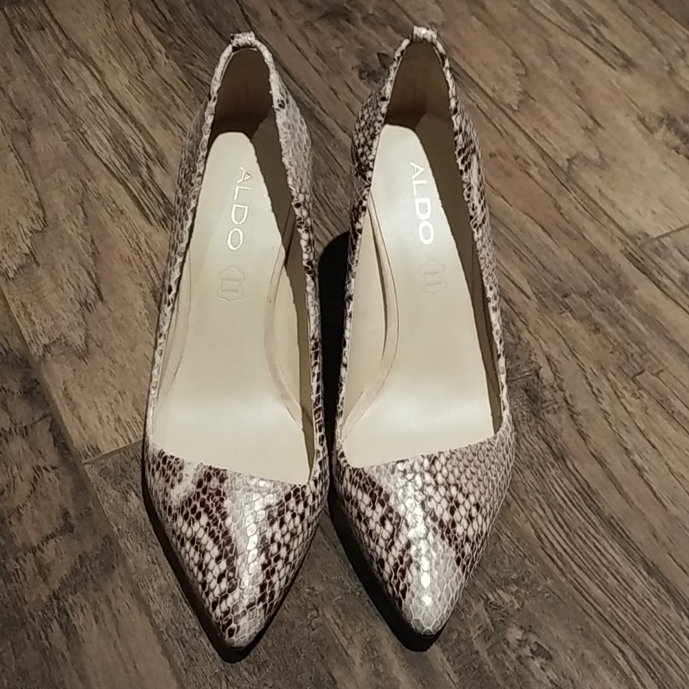 Aldo snakeprint genuine leather heels worn inside